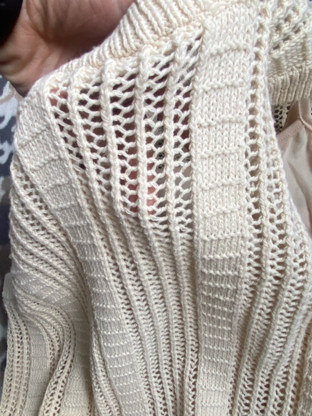 Rachel Roy Ivory Mesh Crochet Sweater Vest Sleeveless Open Knit Crewneck Medium. - Picture 9 of 11